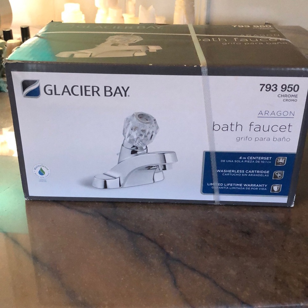 Glacier Bay Bath faucet *CHROME* never been opened